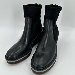 Louise et Cie Black Leather Wedge Boots size 8.5